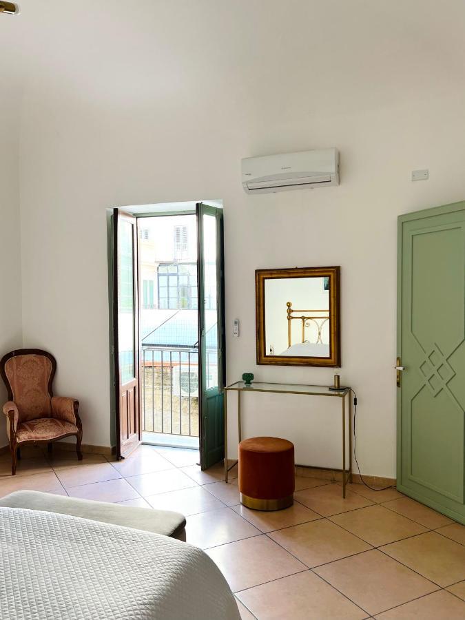 A Ballaro Apartments Palerme Extérieur photo