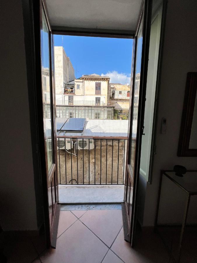 A Ballaro Apartments Palerme Extérieur photo