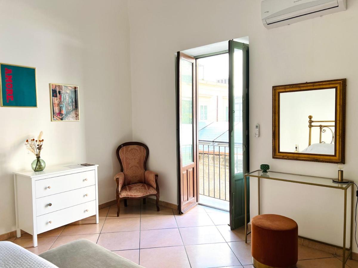 A Ballaro Apartments Palerme Extérieur photo
